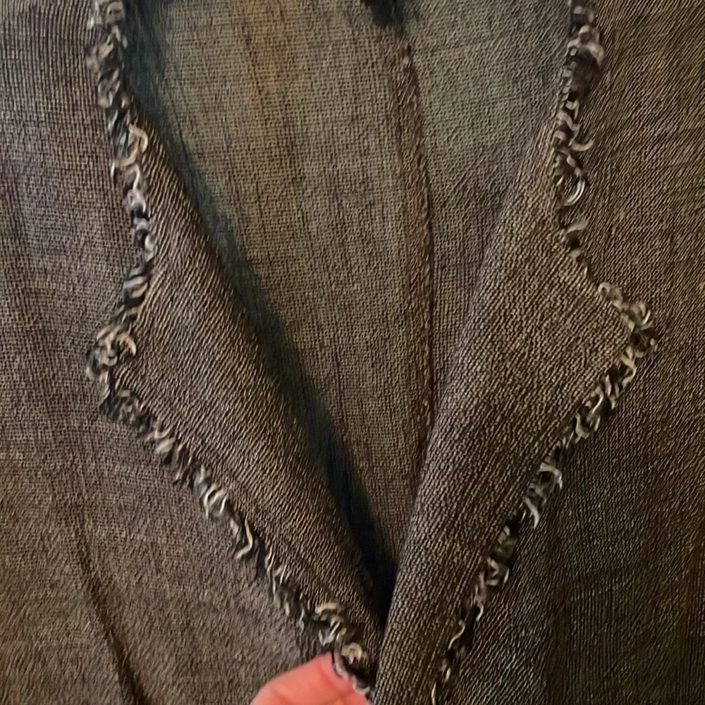 Eileen Fisher fringe-hem jacket - Picture 2 of 6